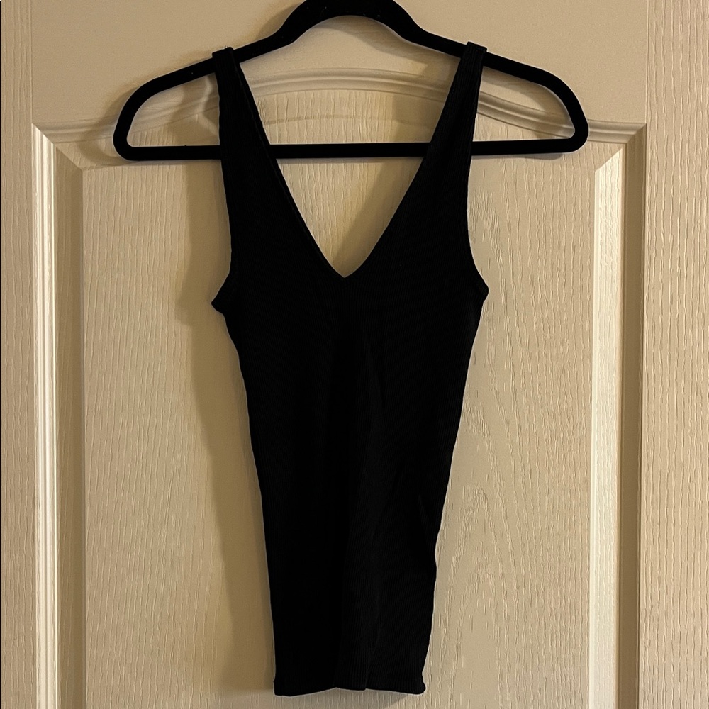 Express Black Ribbed V-Neck Tank Top